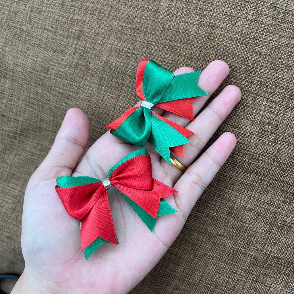 PITA MERAH HIJAU NATAL