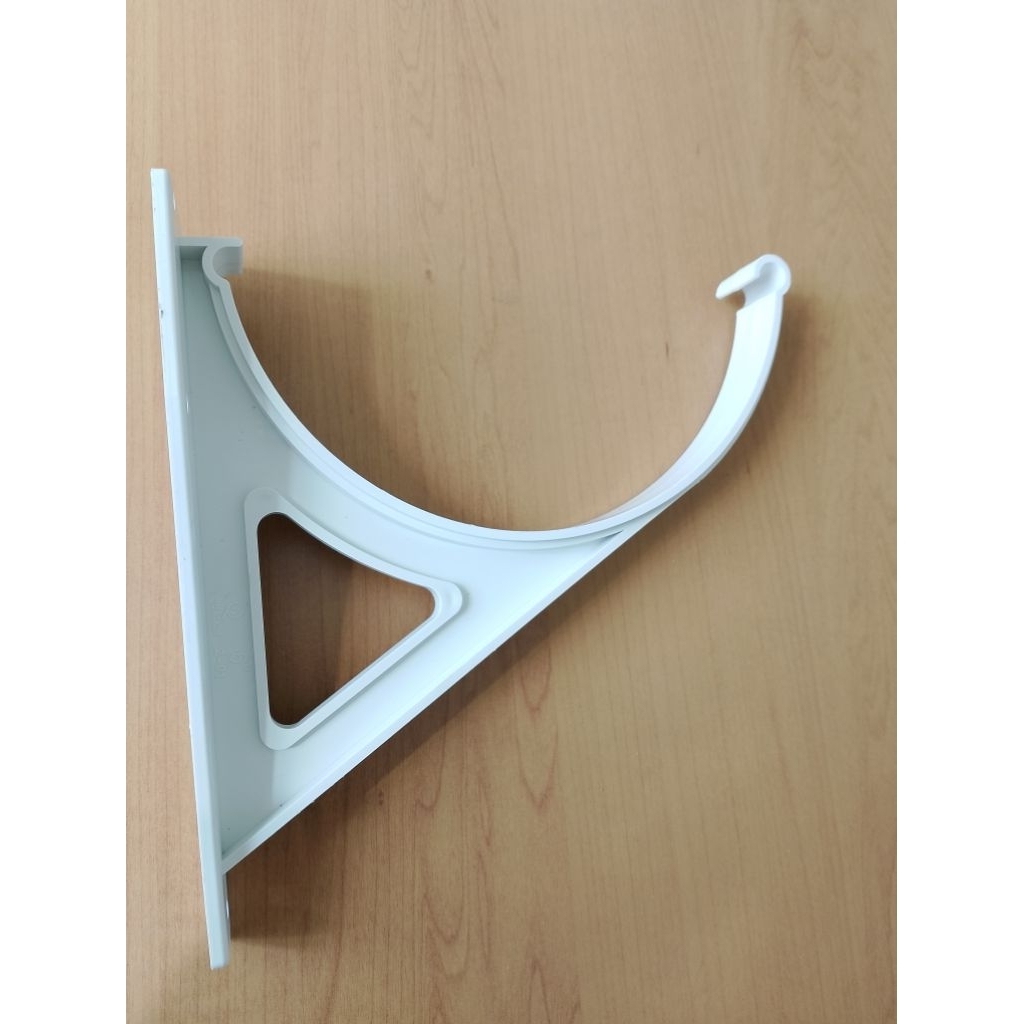 Gantungan Talang PVC Oval 6" Putih / Dudukan Talang PVC Oval Putih 6" / AQUALON