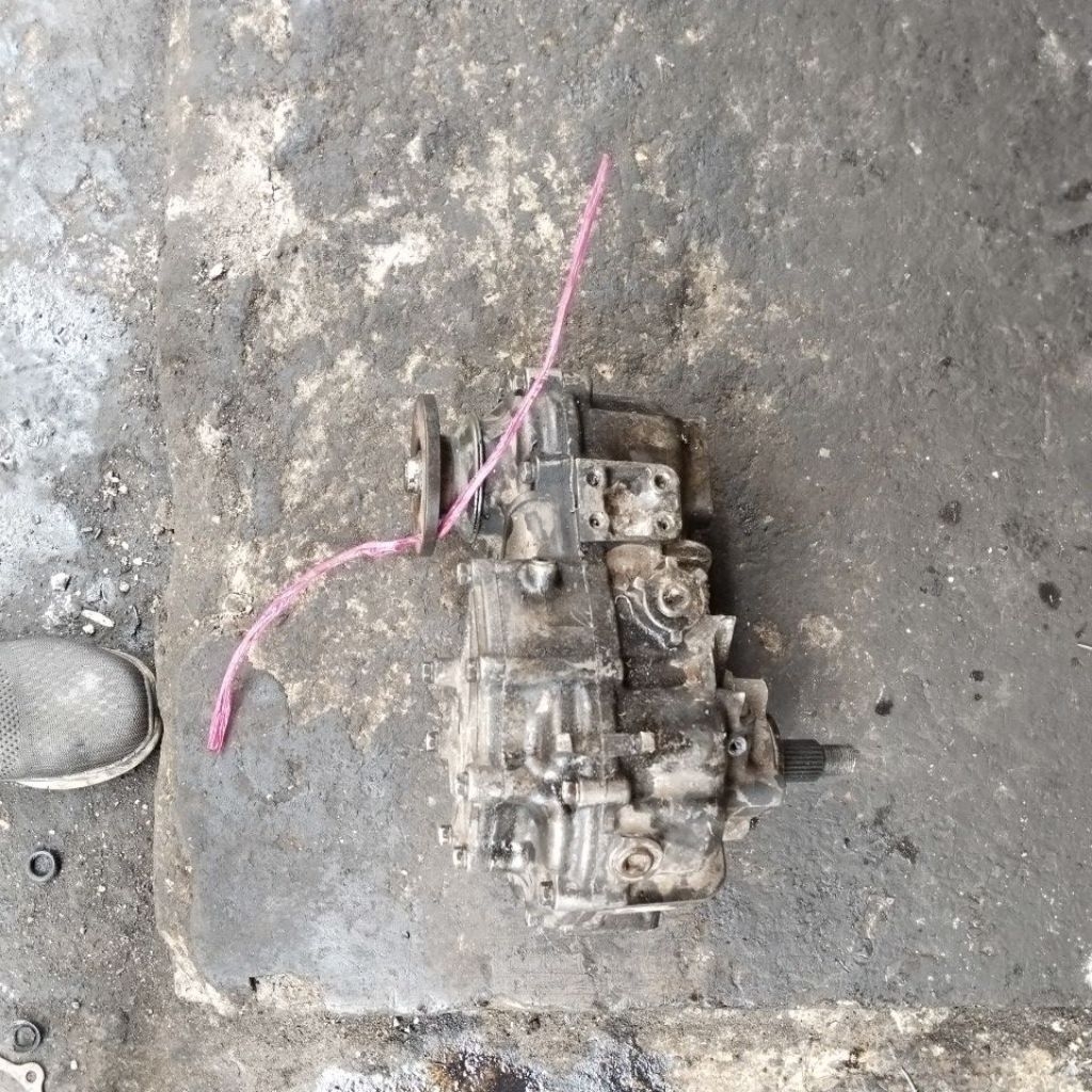 suzuki katana gearbox bantu 4x2