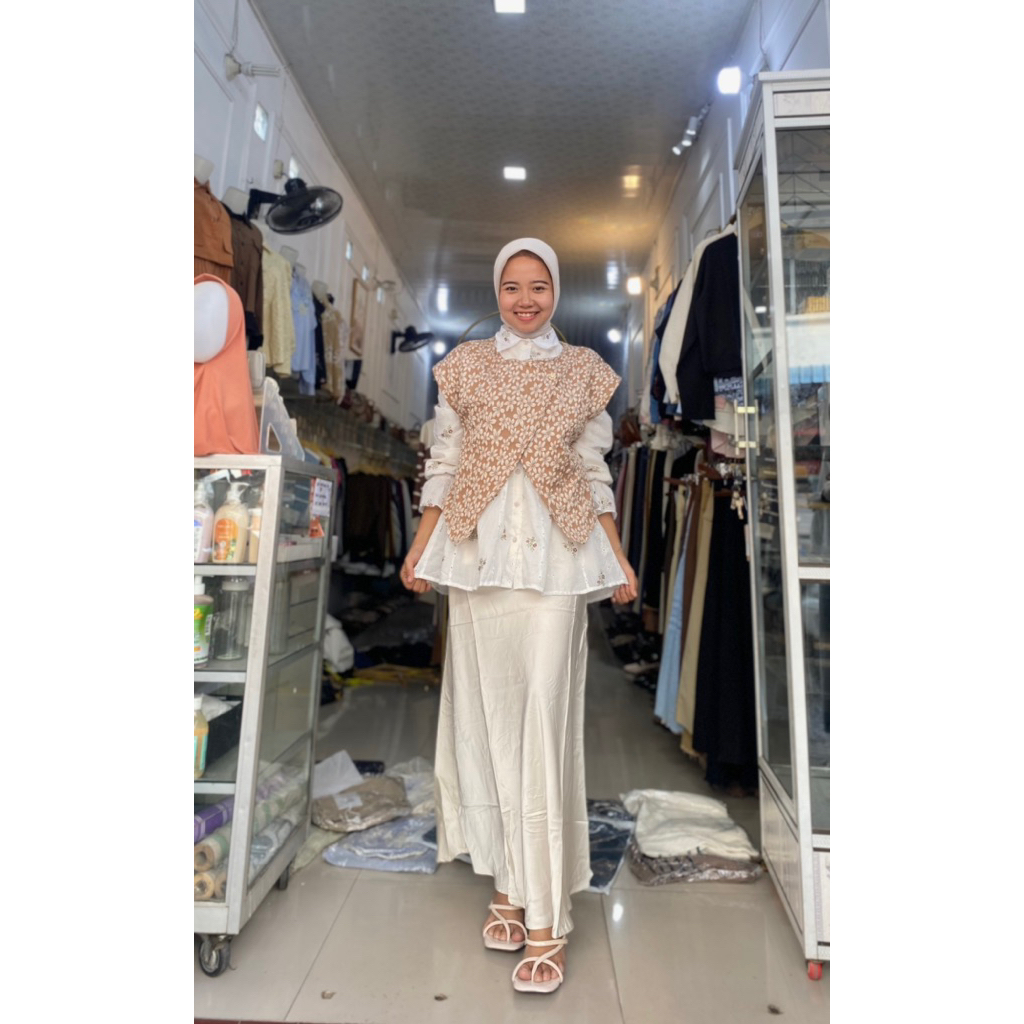 YLC PREMIUM BLOUSE VEST 2in1