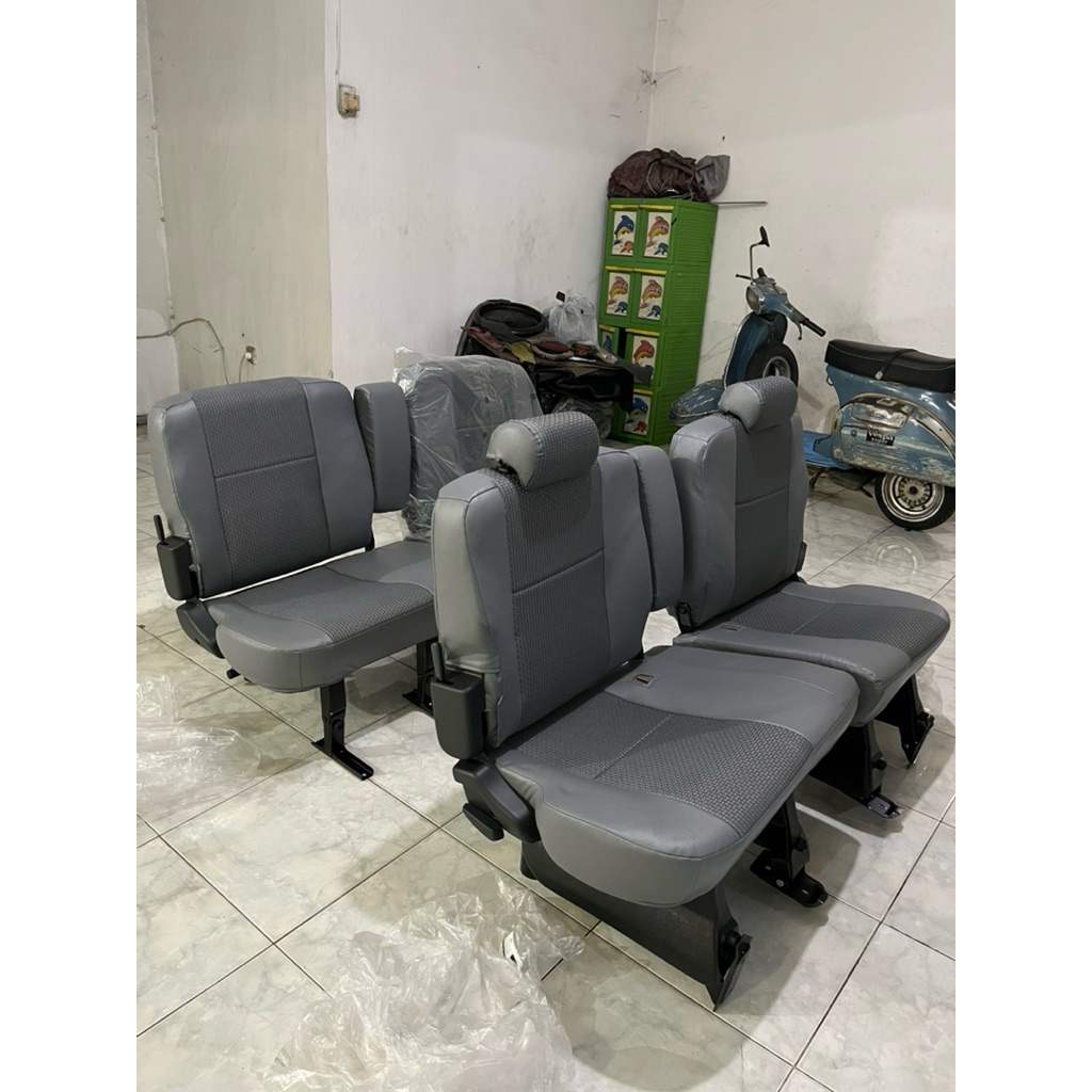 Jok Tengah Granmax Original Copotan eks ambulan / Jok Baris 2 Granmax