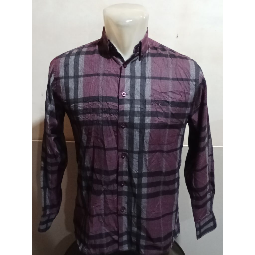 Kemeja Panjang Vacci Size M