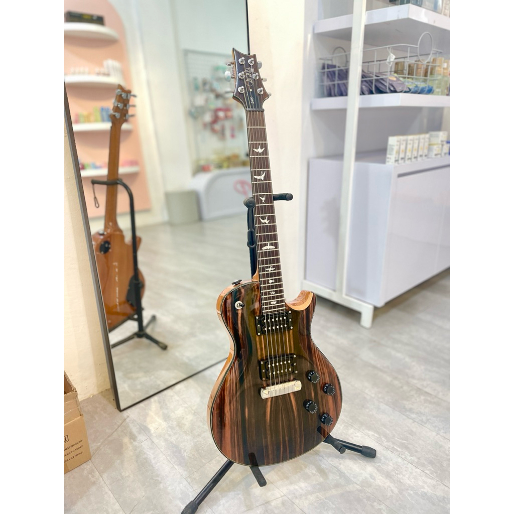 PRS SE 245 in Exotic Ebony