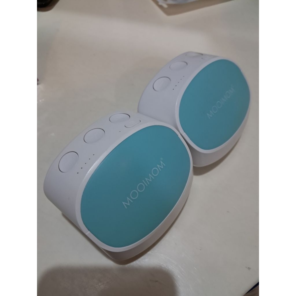 PRELOVED MOOIMOM HANDSFREE POMPA ASI