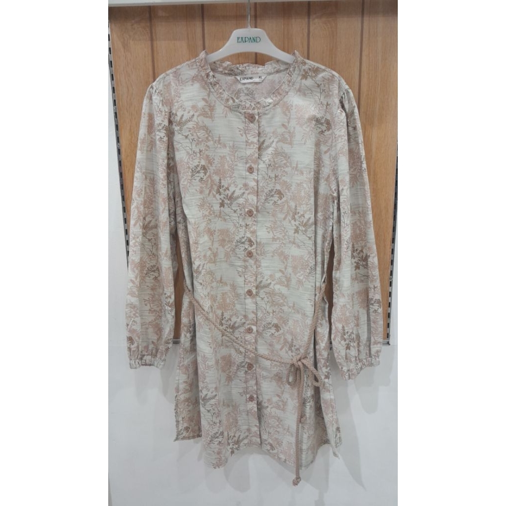 blouse expand