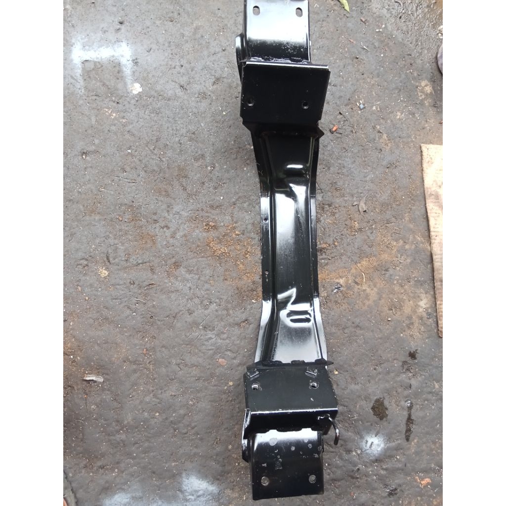 crosmember L300 original copotan