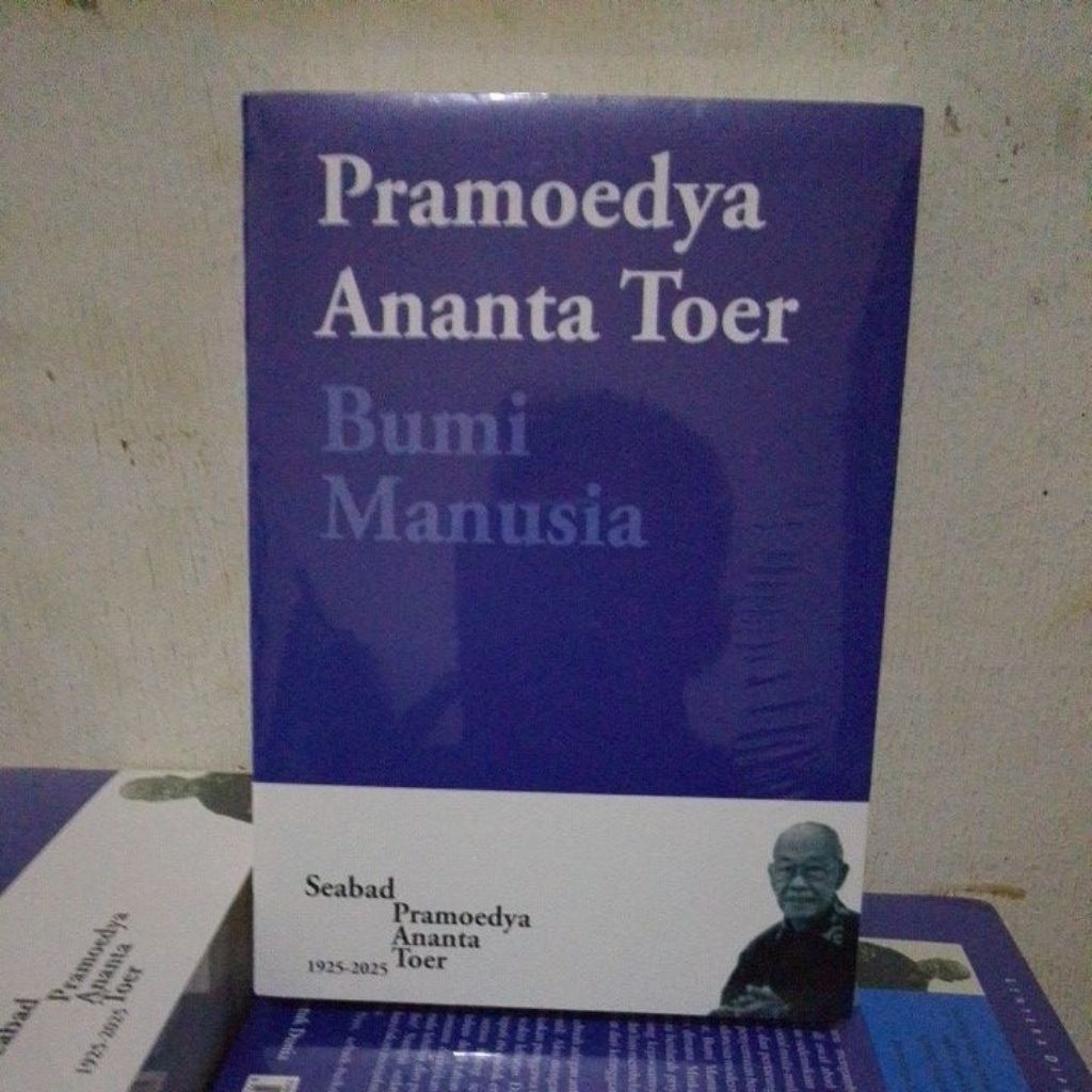Buku Bumi Manusia Pramoedya Ananta Toer