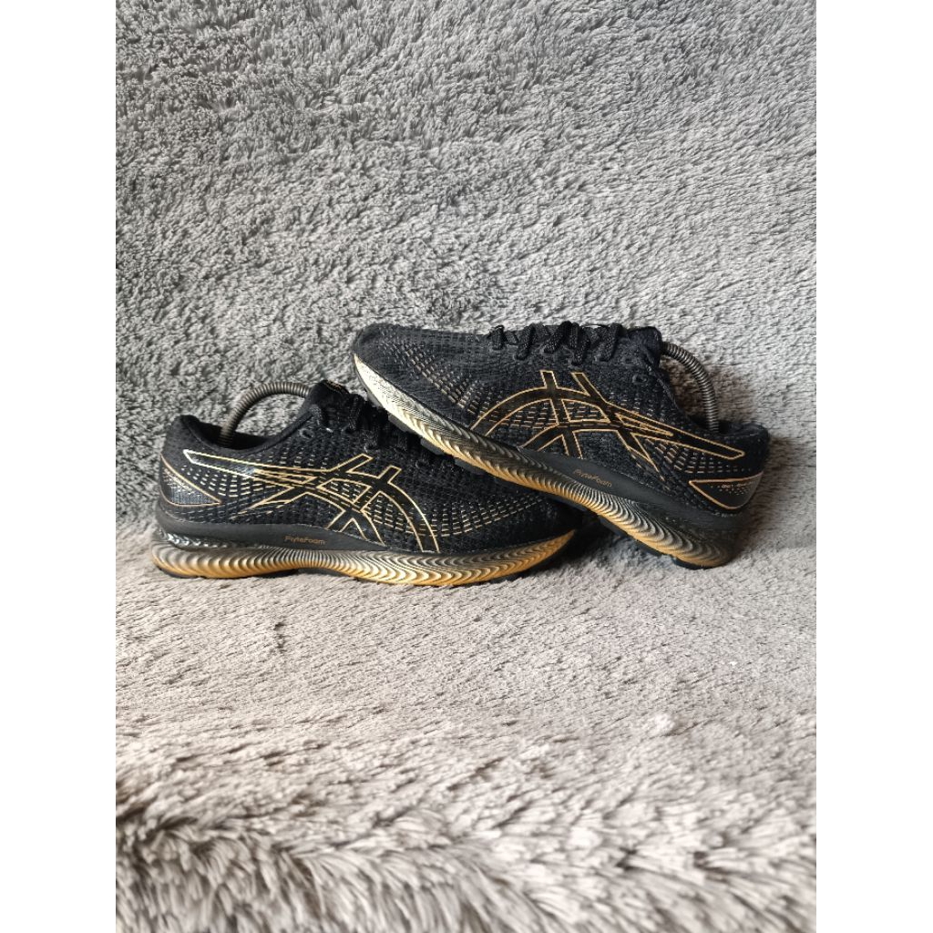 SEPATU LARI ASICS GEL SAIUN SIZE 42 ORIGINAL SECOND RUNNING KEREN MEWAH