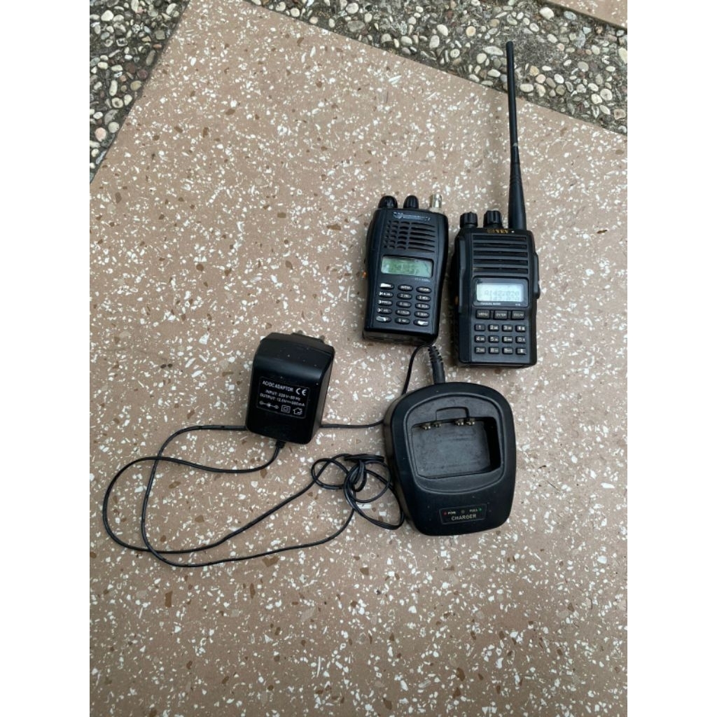 dijual HT weirwei vev3288d dan HT vev v18