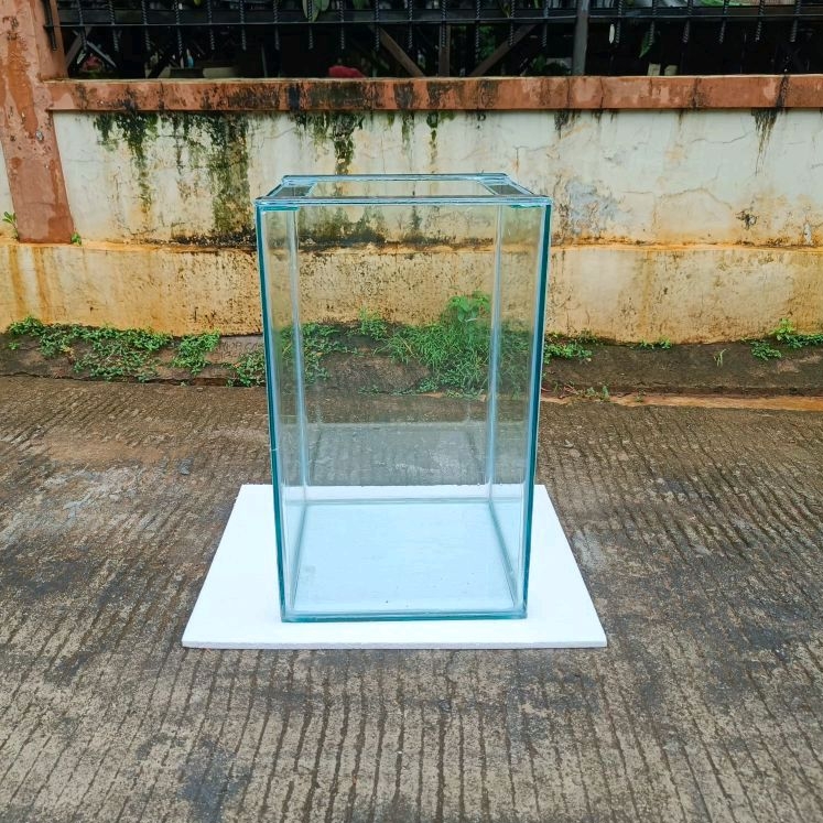 Aquarium 30x30x50 lem silen bening
