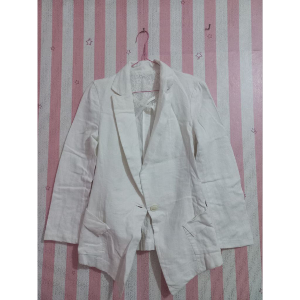 Preloved Blazer Putih