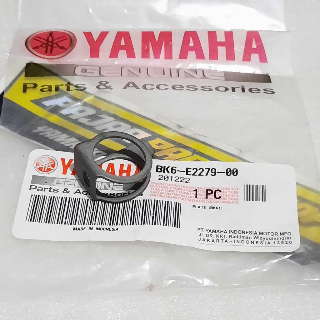KLIP PER PLATUK KLEP IN VIXION R R15 WR 155 ASLI ORI YAMAHA BK6-E2279-00