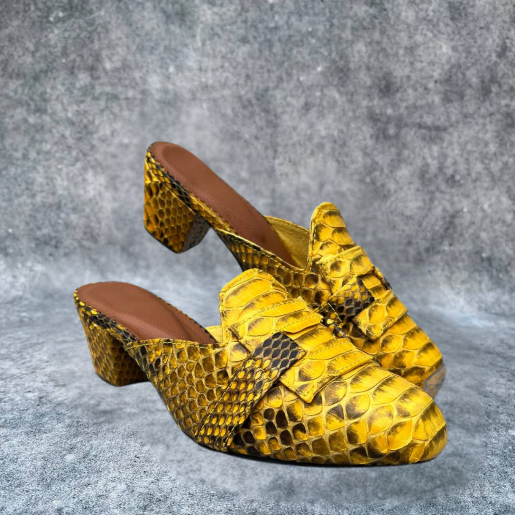 AA LEATHER Sandal heels kulit ular