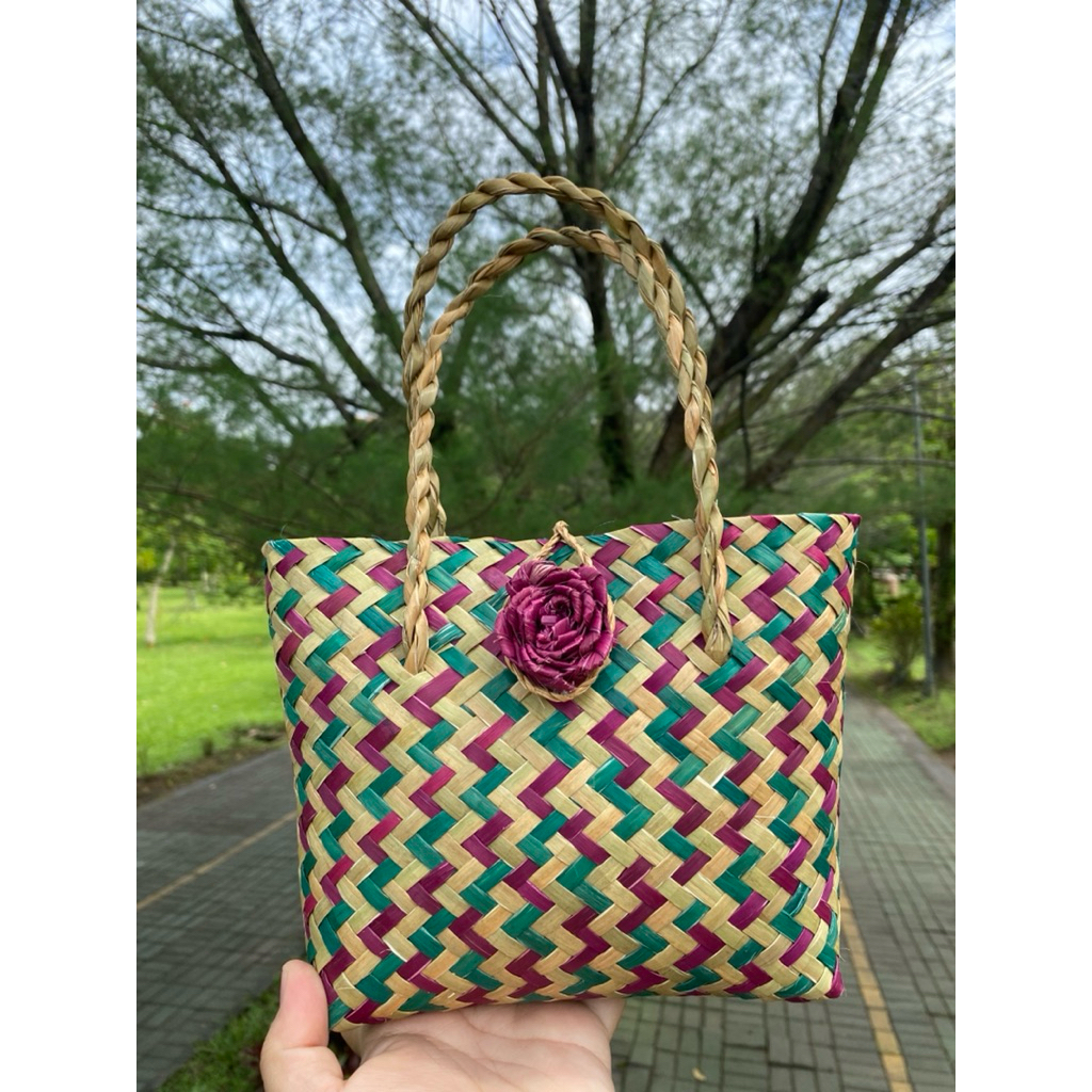 TAS PURUN ANYAMAN KHAS KALIMANTAN SELATAN 0004