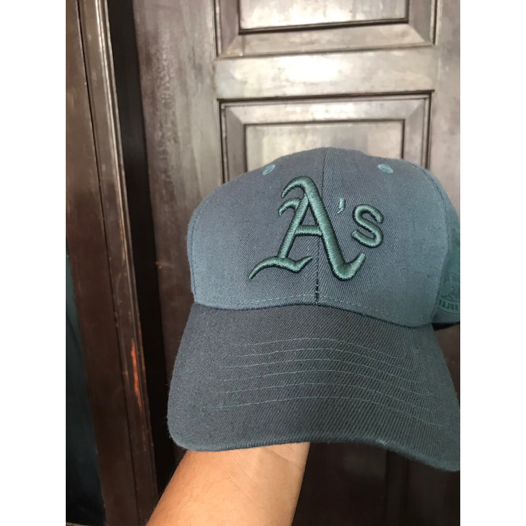 topi mlb hijau as