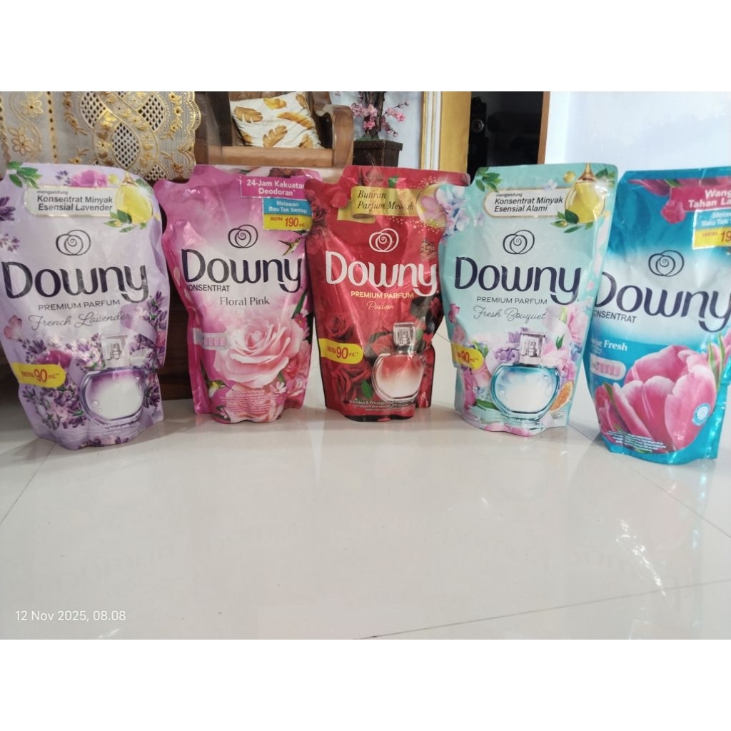 DOWNY BESAR 850ml, 900ml dan 950ml Pewangi pakaian