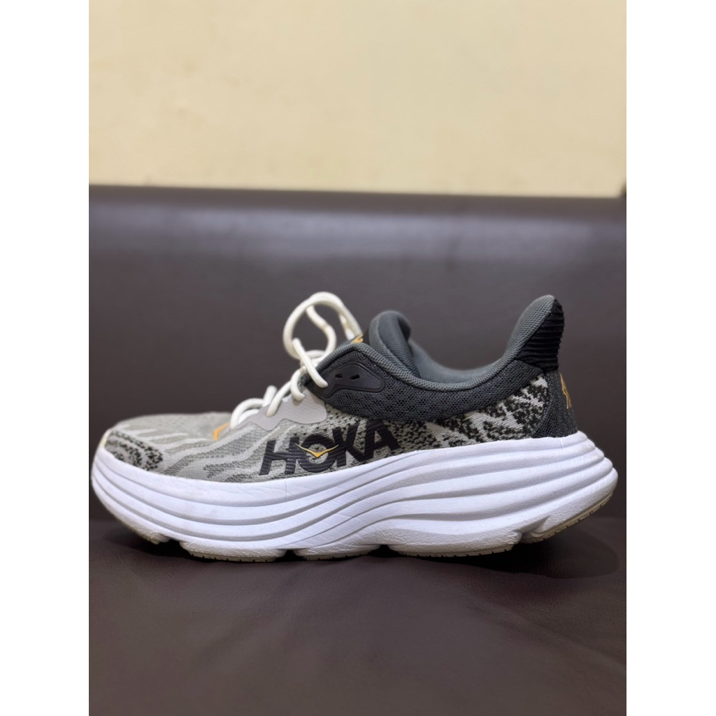 Hoka bondi 7 (41/40) utk olahraga