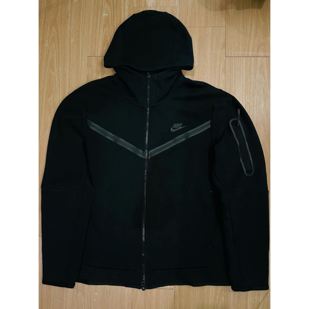 Nike Tech Fleece Black Second Like New