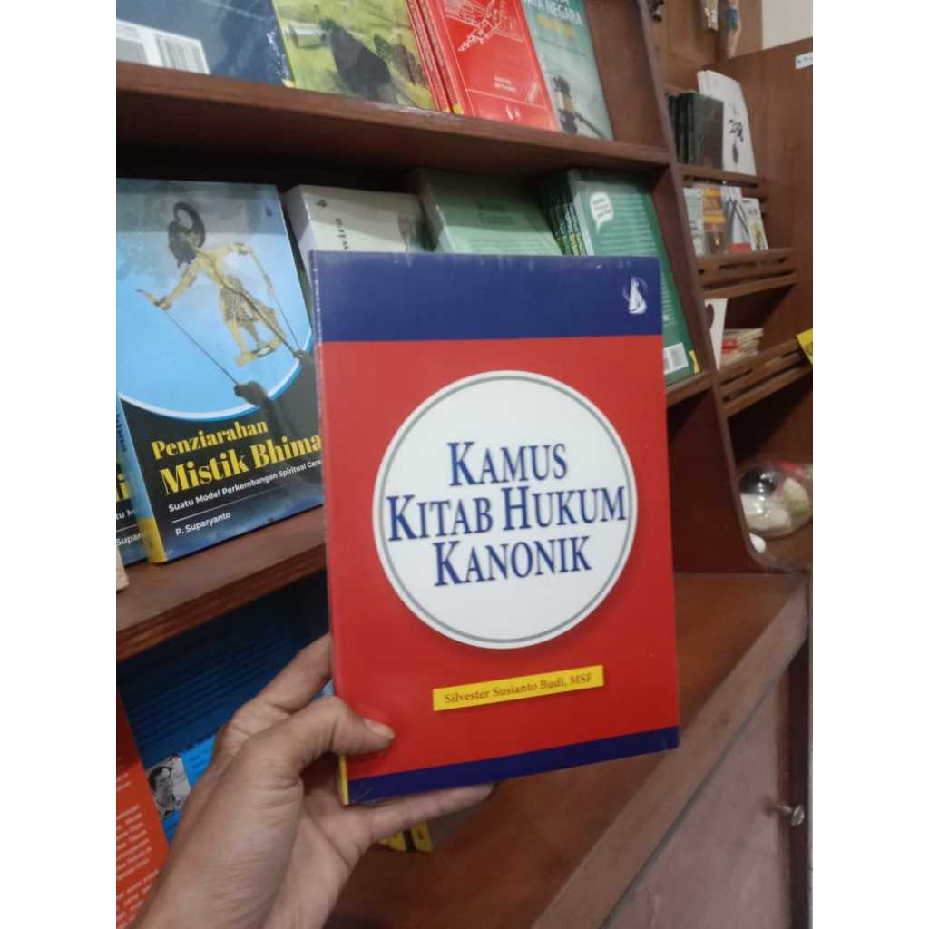BUKU KAMUS KITAB HUKUM KANONIK
