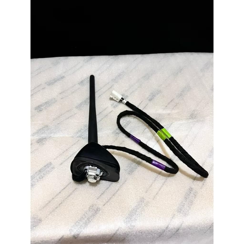 antena mobil Toyota Avanza original