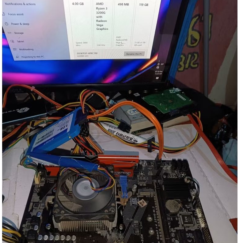 [SALE Normal Murah] Paket Motherboard Gigabyte A320 + Prosesor Ryzen 3 3200G. Ready juga variasi Pro