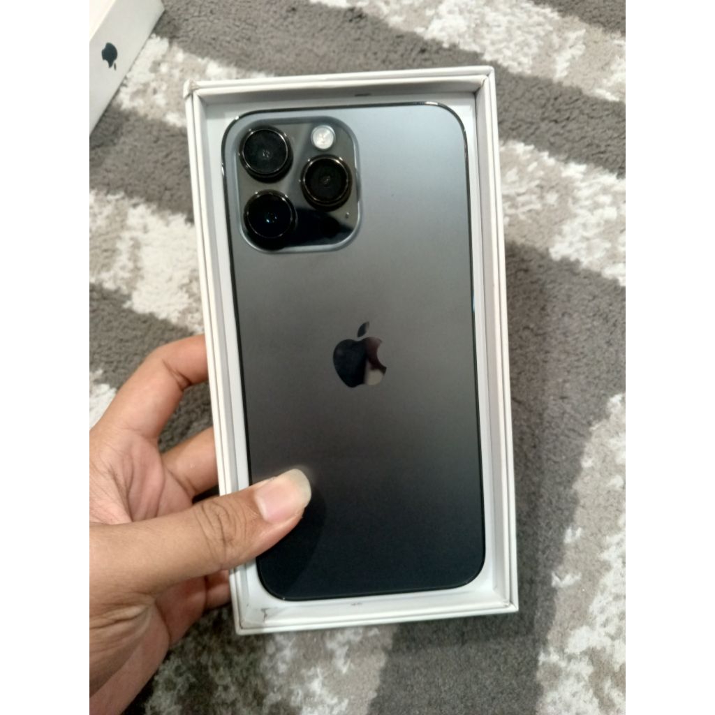 iphone 14ProMax 256gb inter