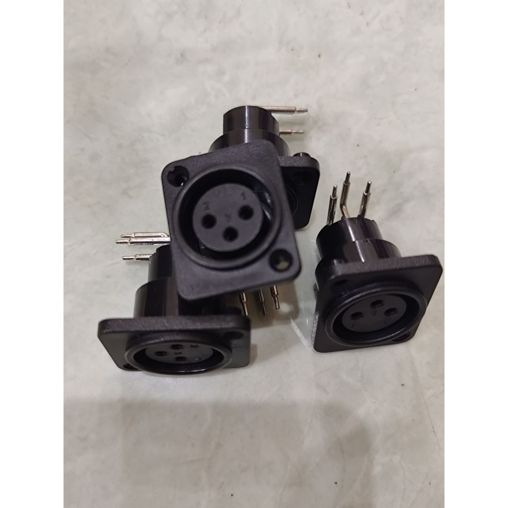 Soket Canon FEMALE Body PVC