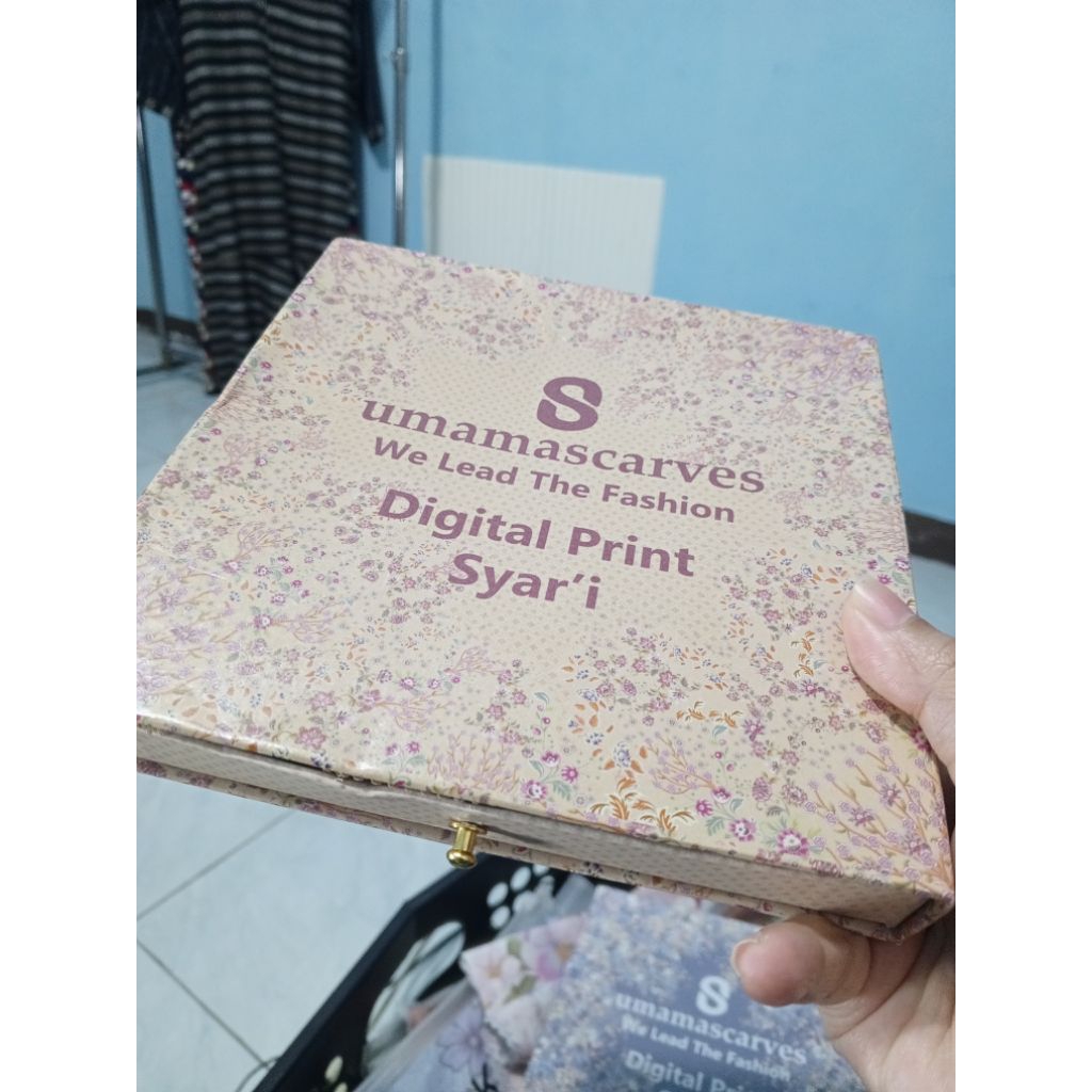 LELANG hijab box umama syari dan standart