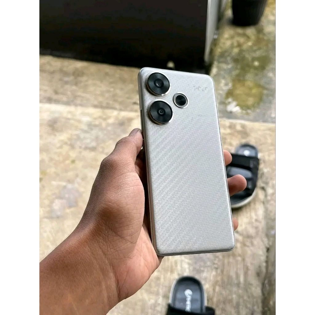 poco f6 ram 12/512 second batangan