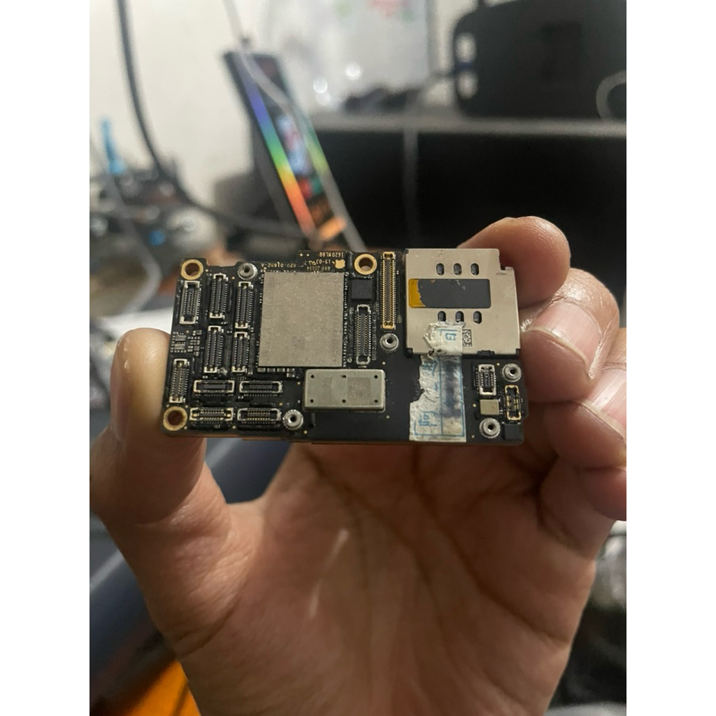 mesin iphone 11 pro 64gb inter kode LLA normal icloud kosong