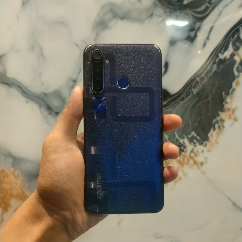 REALME 5 PRO 8/128 SNAPDRAGON 712