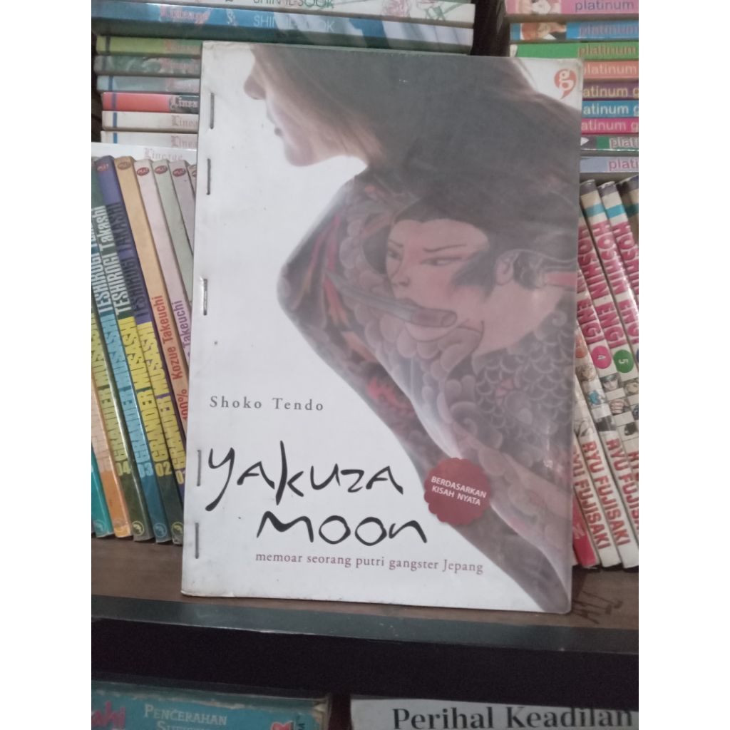 NOVEL YAKUZA MOON