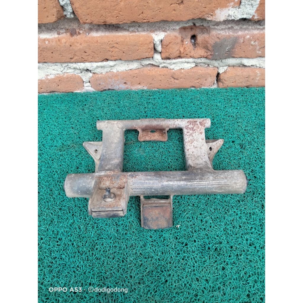 Engine Mounting Ayunan Mesin Honda Beat Fi Scopy Fi Vario 110 Led Original