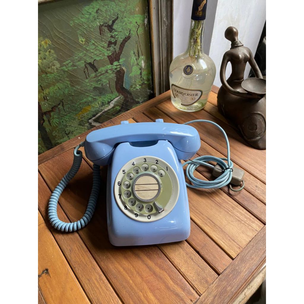 BARANG ANTIK Telepon jadul/telpon jadul/telpon putar Jadul vintage antik