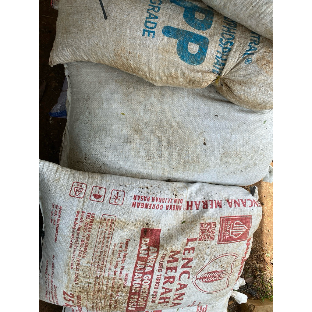 pupuk tai kambing murni