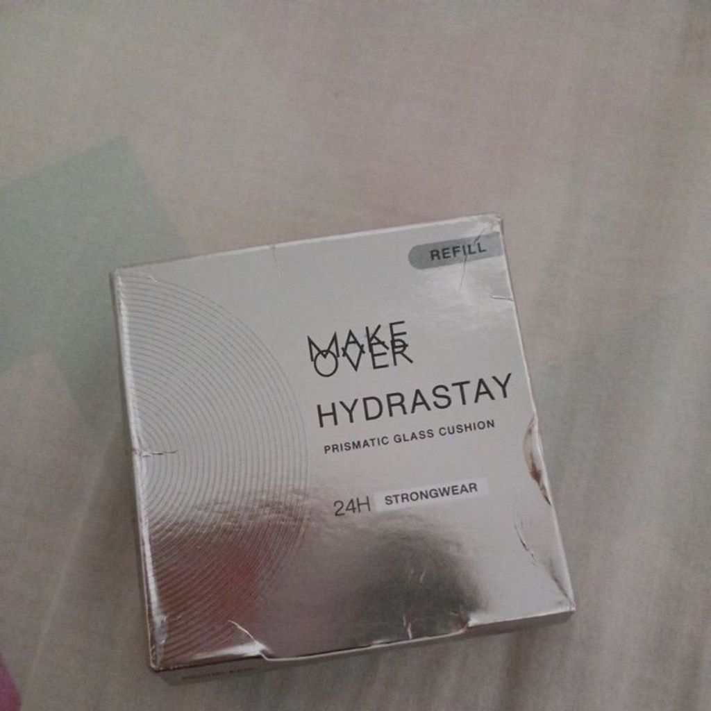 PRELOVED REFILL Makeover Hydrastay Prismatic Glass Cushion