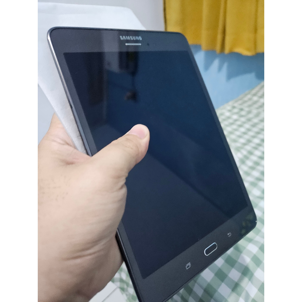 Samsung Galaxy tab A with s-pen sm-p355 bekas