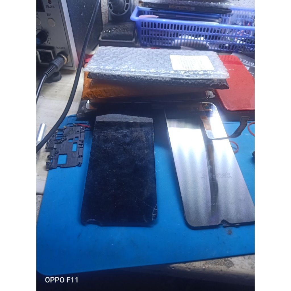 lcd rusak/bekas tipe hp randem