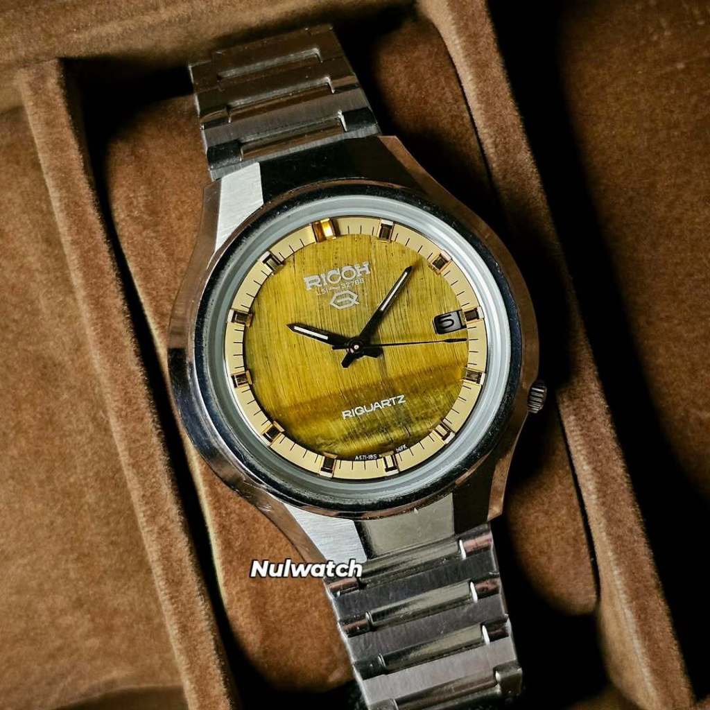 Vintage New Old Stock Ricoh Riquartz Tiger Eye Dial