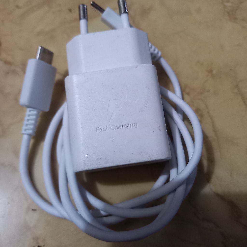 charger samsung 15w ori bawaan hp