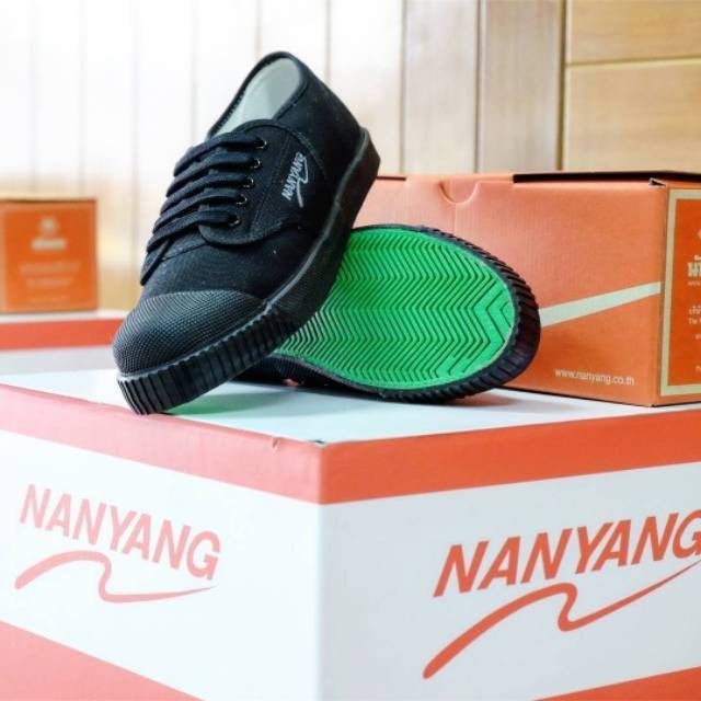 HARGA PROMO NANYANG SEPATU TAKRAW THAILAND ( COD)