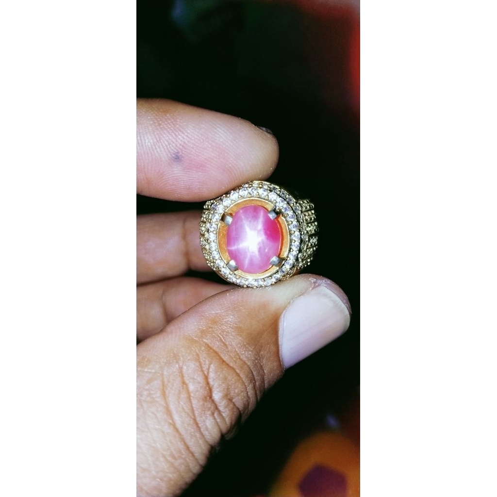 Delima Ruby star Burma