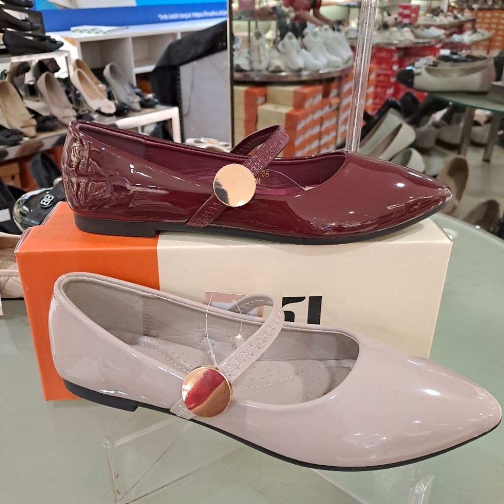 sepatu flat wanita lawrensia