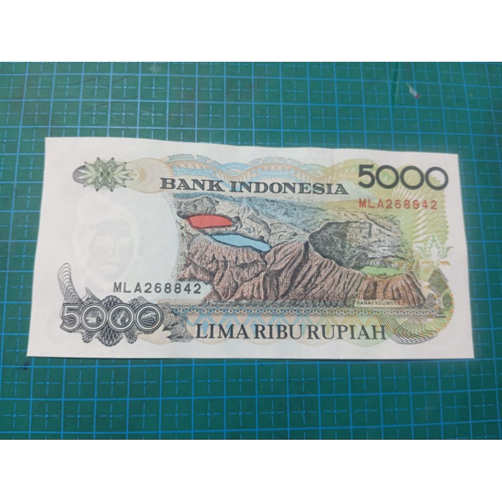 GANJIL GENAP No seri MLA 268842 Uang kertas kuno Indonesia Asli 5000 Sasando 1992