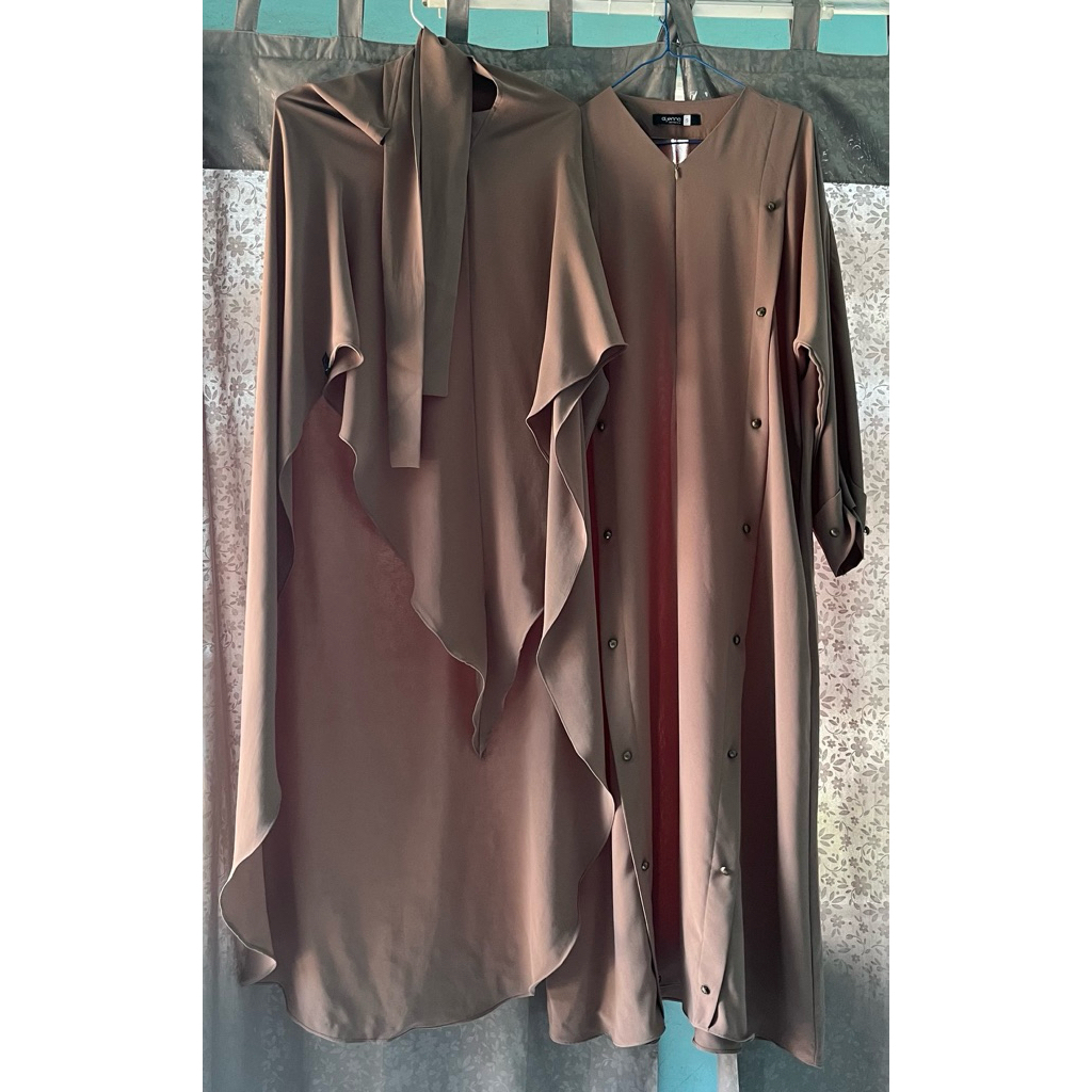 PRELOVED LANNA ABAYA SHITAKE ALJENNA