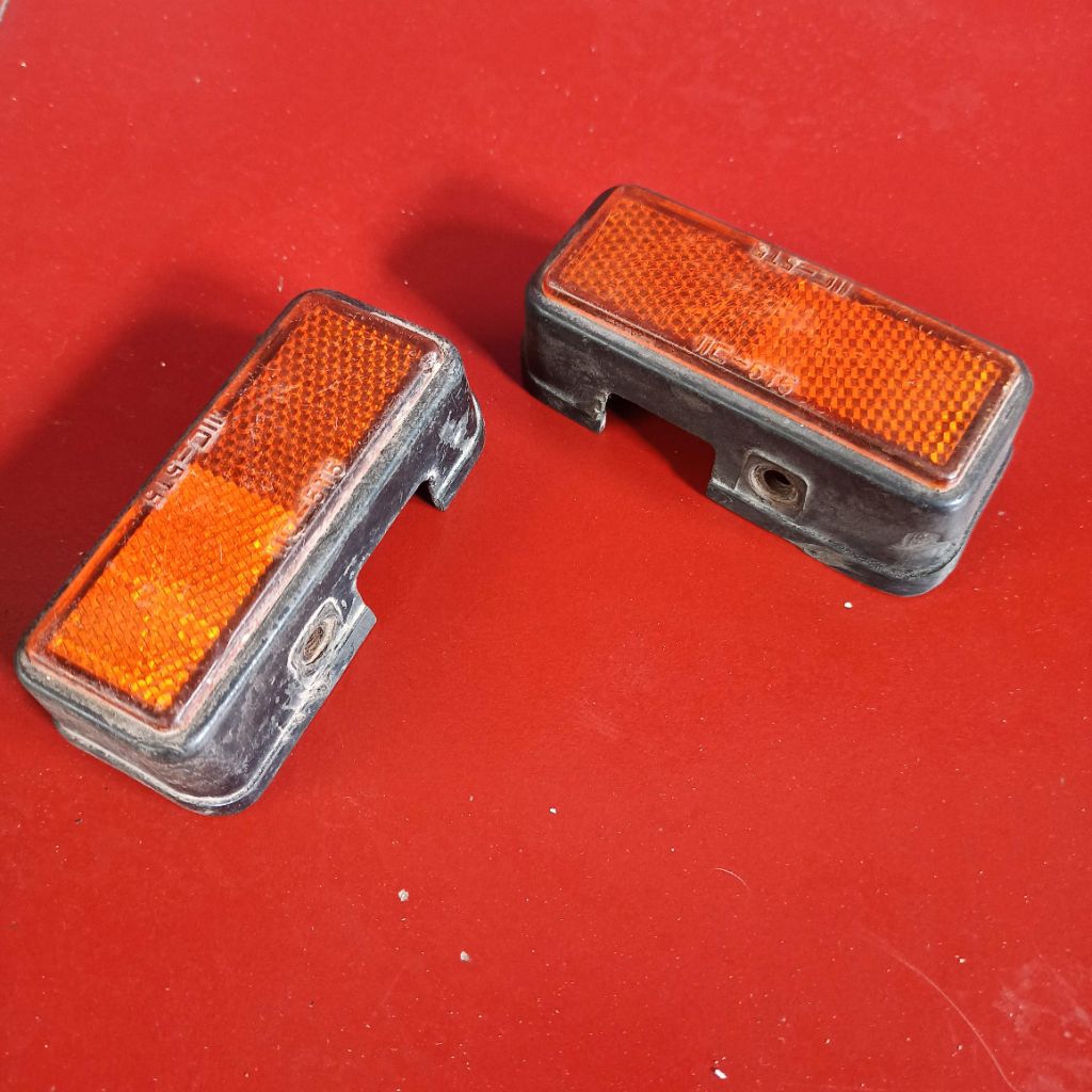 sepasang mata kucing fork Yamaha v80 robot excellent original copotan