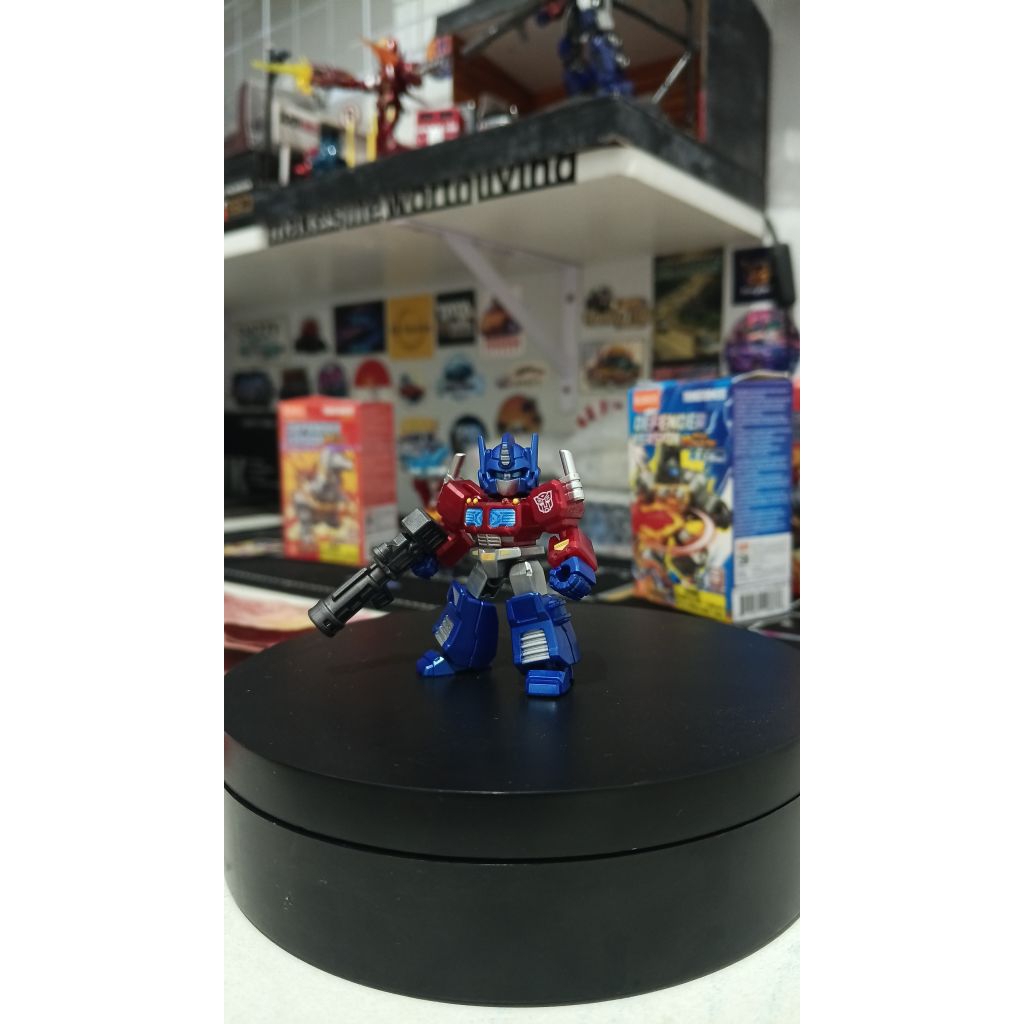secret optimus transformer defender version blokees