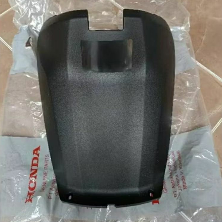 Dek Cover Center Tutup Mesin Tengah Spacy Karbu FI Original Honda