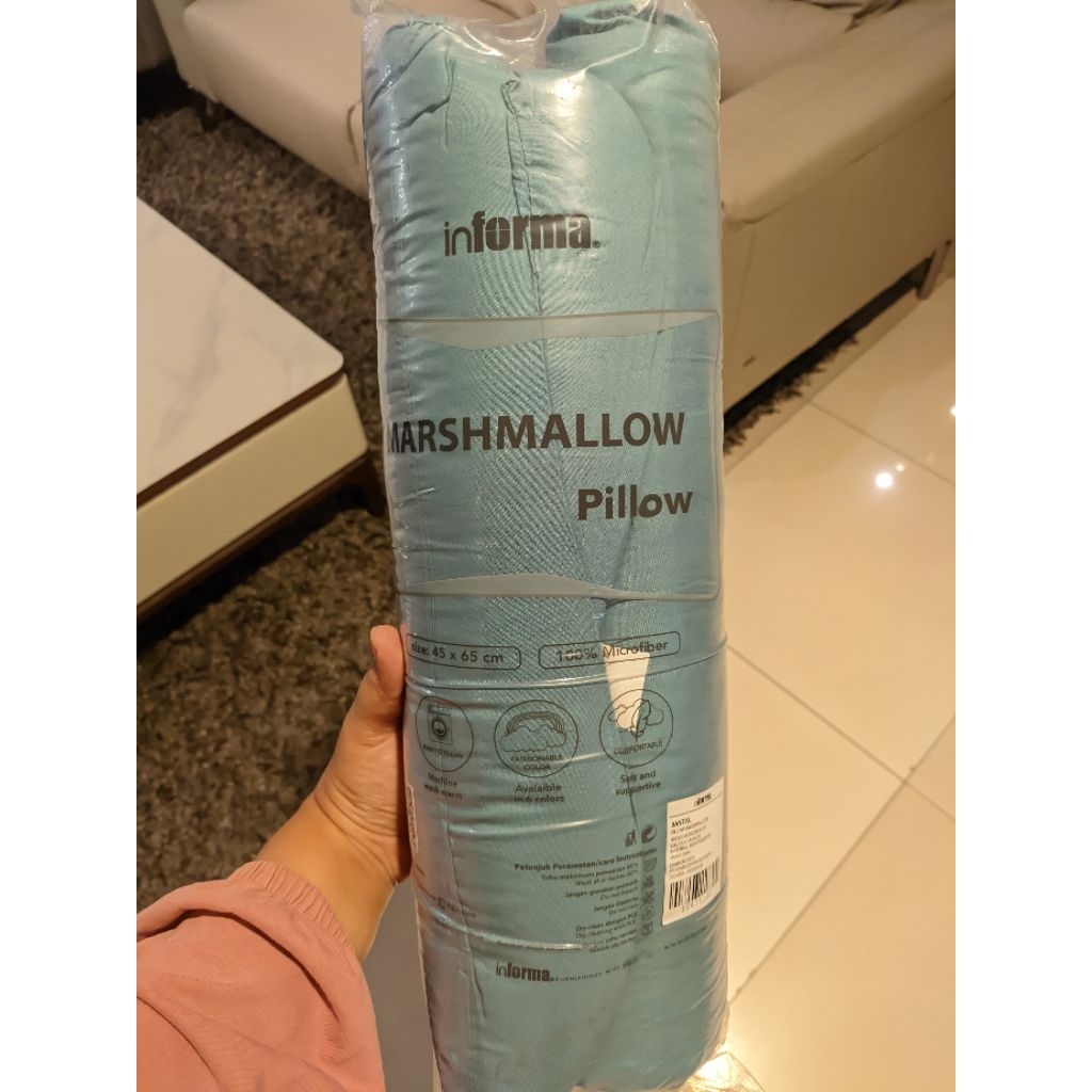 Bantal macaron INFORMA