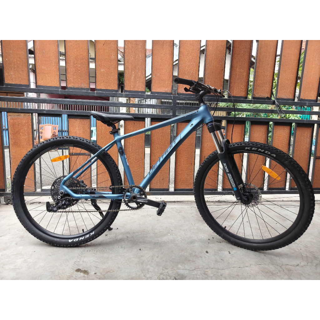 Sepeda MTB United Detroit 6.1